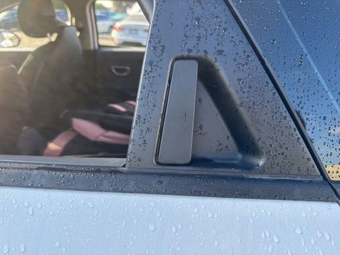 Certified 2025 Kia K4 LXS image 14