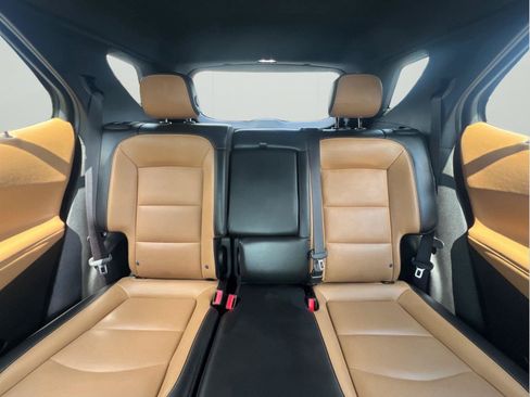 Used 2020 Chevrolet Equinox Premier FWD image 17