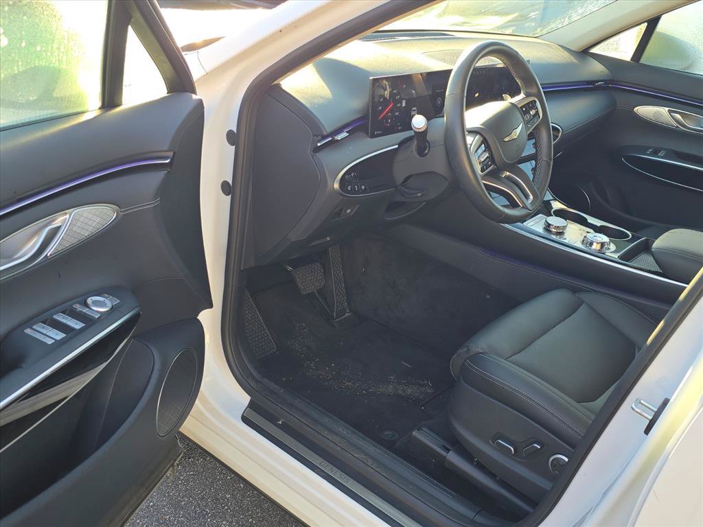 Used 2026 Genesis GV70 2.5T AWD/4WD image 6