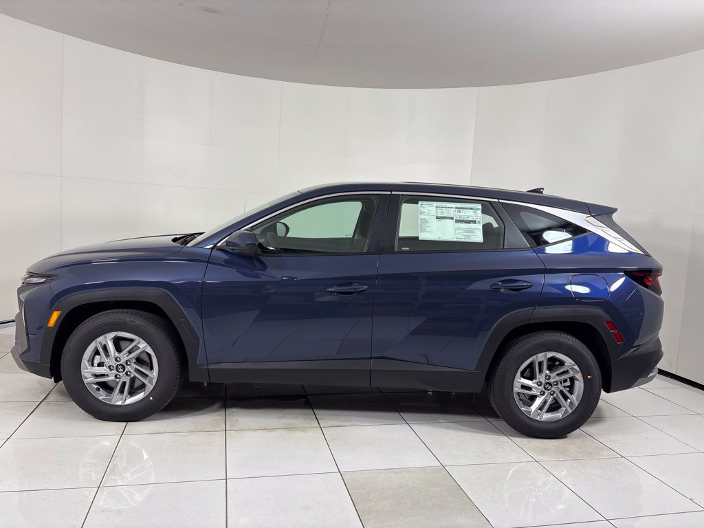 New 2026 Hyundai Tucson SE FWD image 2