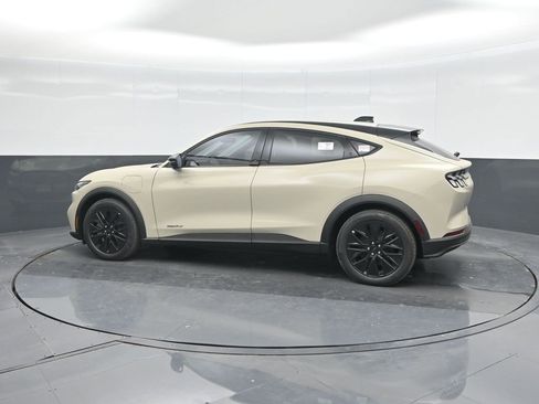 New 2025 Ford Mustang Mach-E Select image 27