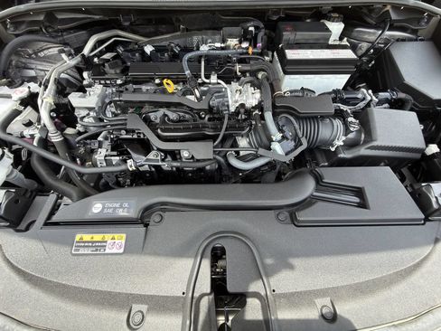 Used 2025 Toyota Corolla SE FWD image 28