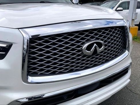 Used 2023 INFINITI QX80 Sensory w/ Cargo Package AWD/4WD image 6