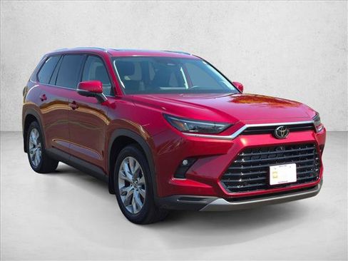 Used 2025 Toyota Grand Highlander AWD Hybrid image 3