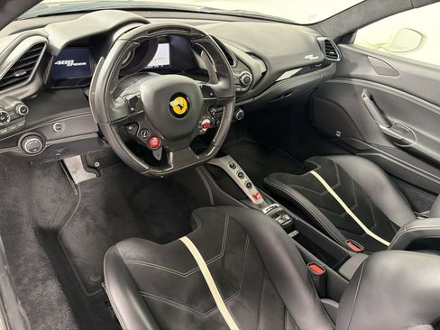 Used 2017 Ferrari 488 Spider RWD image 27