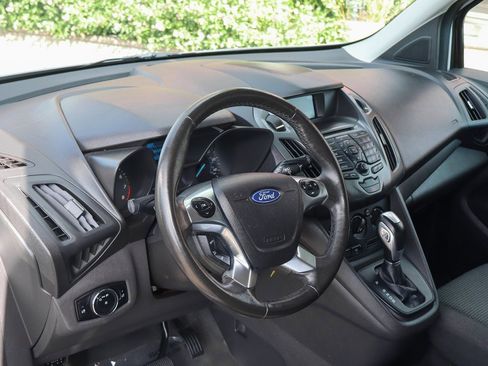 Used 2016 Ford Transit Connect XL image 18