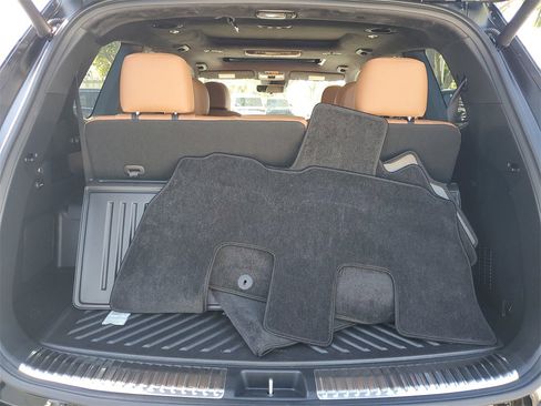 Certified 2025 Kia Telluride SX Prestige X-Line image 8