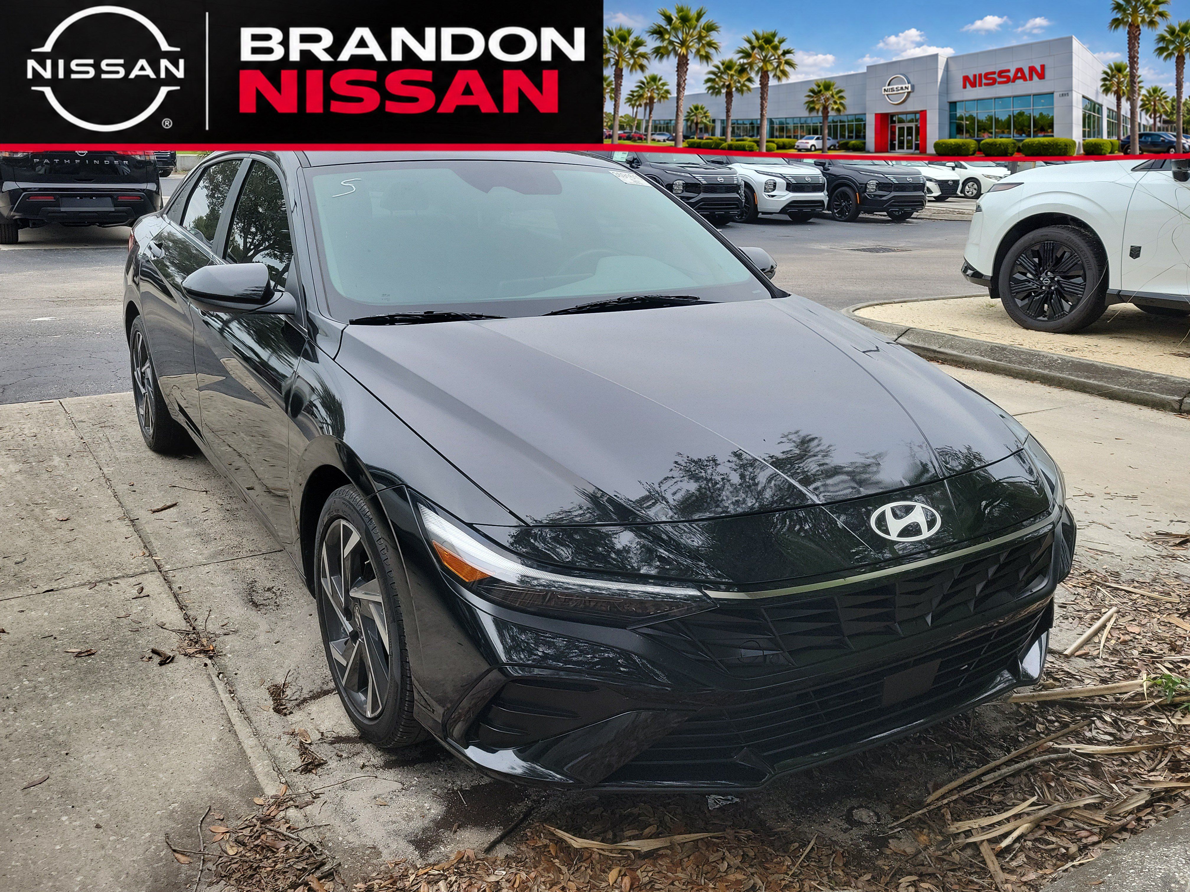 Used 2024 Hyundai Elantra SEL w/ Convenience Package FWD image 1