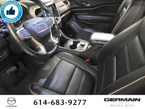 Used 2021 GMC Acadia Denali w/ Denali Technology Package AWD/4WD image 19