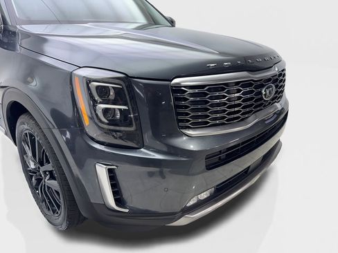 Used 2020 Kia Telluride SX w/ SX Prestige Package image 17