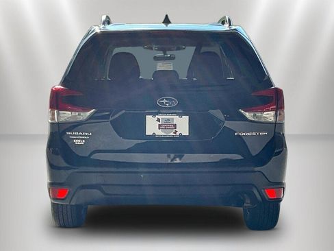 Certified 2024 Subaru Forester Premium AWD/4WD image 6