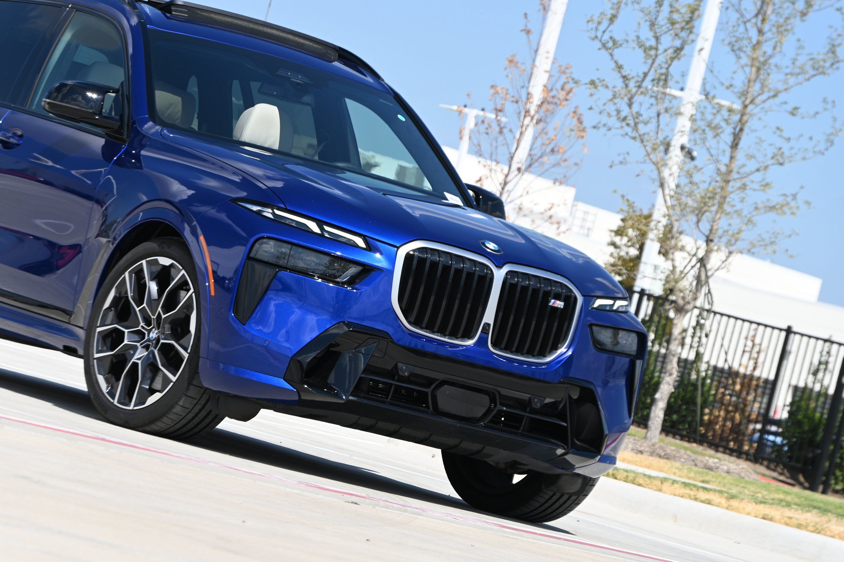 Certified 2026 BMW X7 M60i AWD/4WD image 38