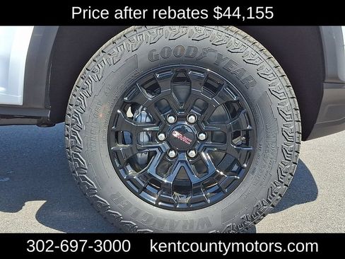 New 2026 GMC Canyon Elevation w/ Convenience Package AWD/4WD image 8