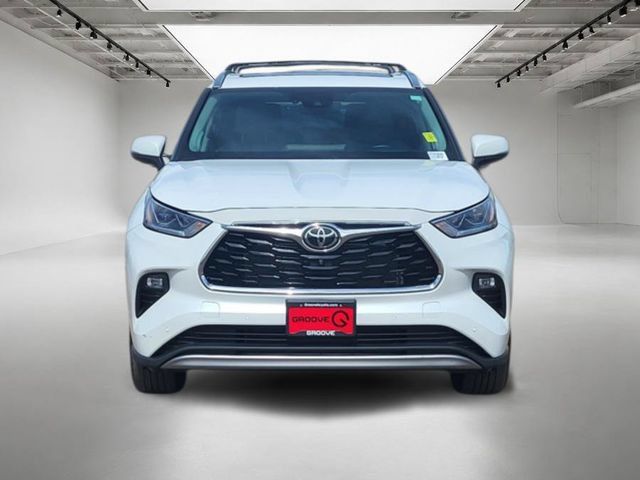 Used 2023 Toyota Highlander Platinum AWD/4WD image 8