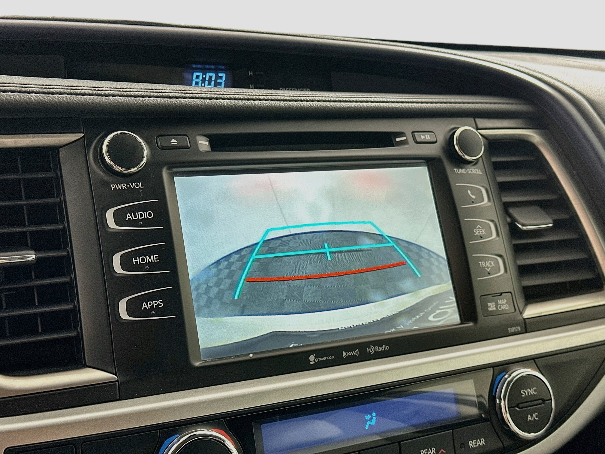 Used 2017 Toyota Highlander XLE FWD image 23