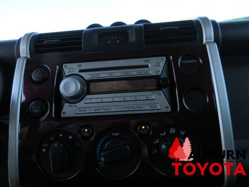 Used 2007 Toyota FJ Cruiser 4WD image 29