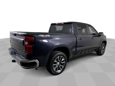 Used 2023 Chevrolet Silverado 1500 LT AWD/4WD image 8