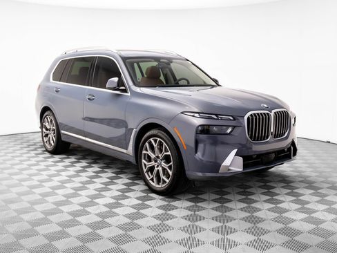 Certified 2023 BMW X7 xDrive40i w/ Premium Package image 8