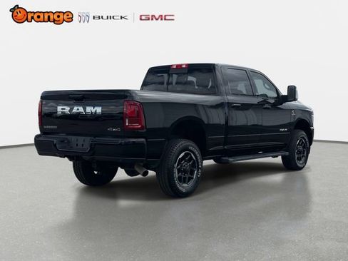 Used 2026 RAM 2500 Laramie AWD/4WD image 3