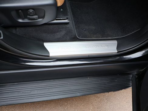 Used 2018 Land Rover Range Rover Sport Supercharged image 11