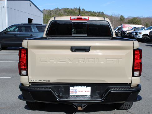 Used 2023 Chevrolet Colorado Trail Boss w/ Advanced Trailering Package image 4