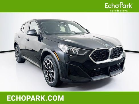 Used 2025 BMW X2 xDrive28i AWD/4WD image 1