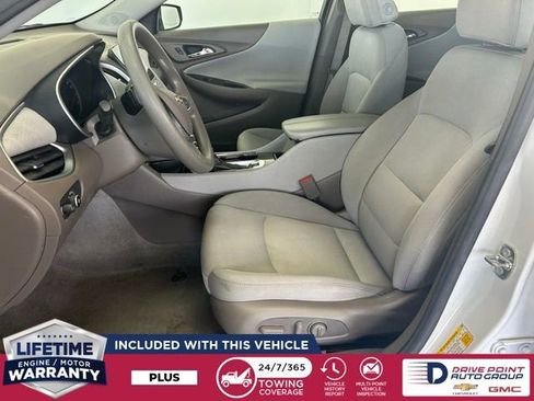 Used 2024 Chevrolet Malibu LT image 19