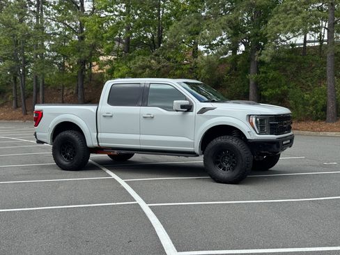 Used 2023 Ford F150 Raptor w/ Equipment Group 802A Raptor R AWD/4WD image 16