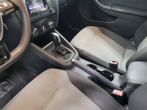 Used 2017 Volkswagen Jetta S FWD image 26