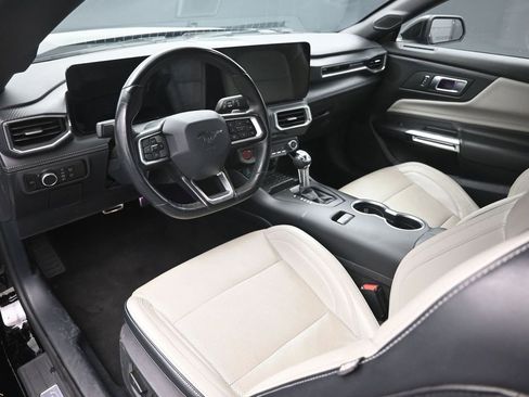 Certified 2024 Ford Mustang GT Premium image 9