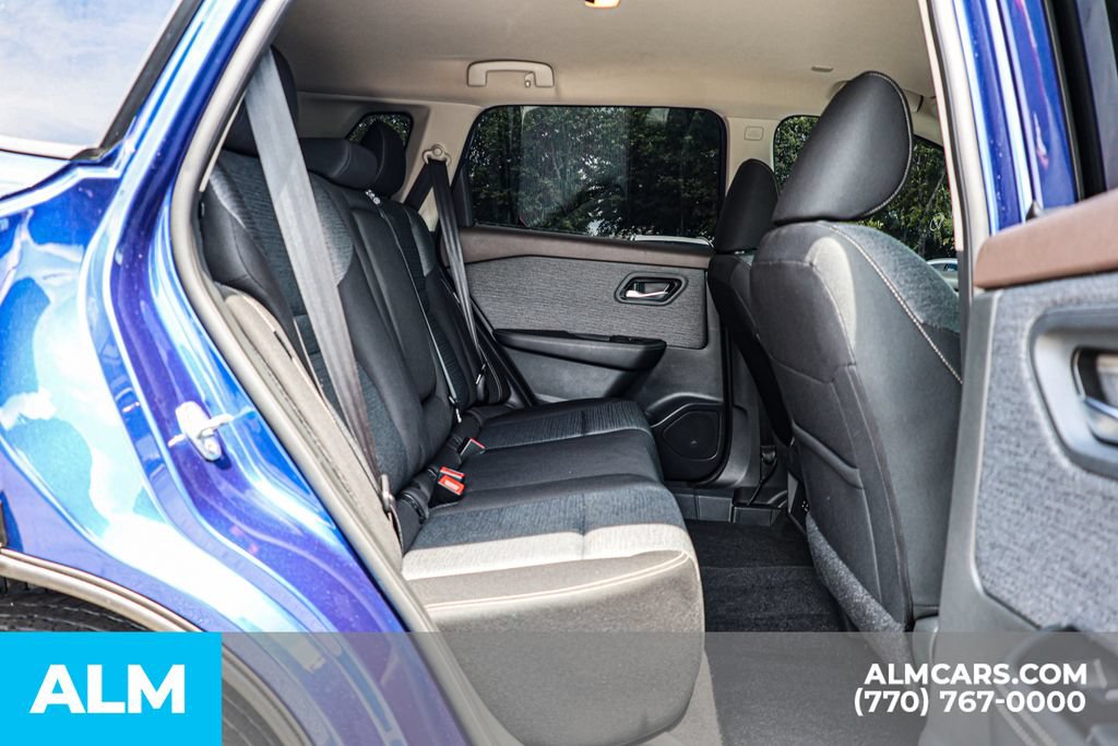 Used 2023 Nissan Rogue SV FWD image 21
