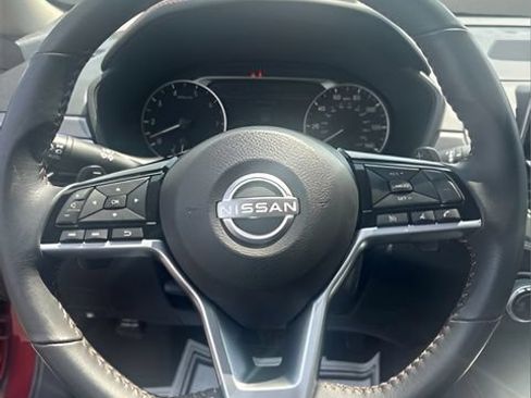 Certified 2024 Nissan Altima 2.5 SR FWD image 11