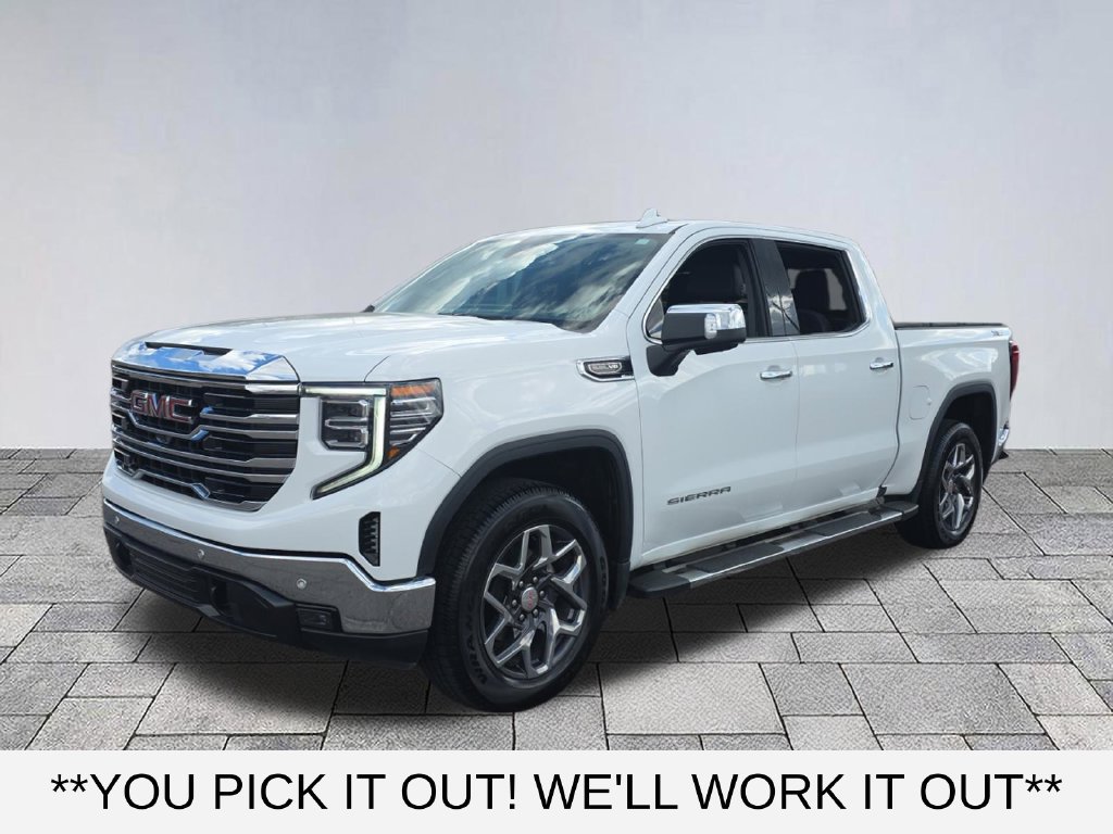 Used 2023 GMC Sierra 1500 SLT w/ SLT Premium Plus Package AWD/4WD image 3