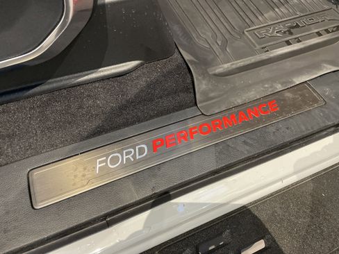 Used 2024 Ford F150 Raptor AWD/4WD image 43