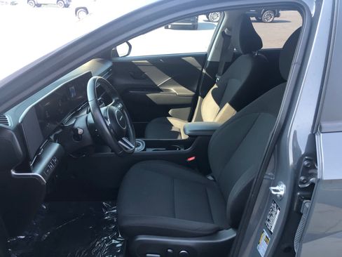 Certified 2025 Hyundai Kona SEL AWD/4WD image 7