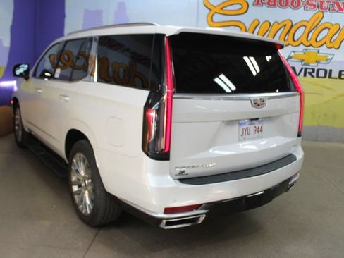 Used 2021 Cadillac Escalade Premium Luxury w/ Driver Assist Tech Package AWD/4WD image 6