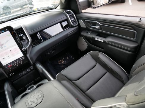 Used 2025 RAM 1500 Laramie w/ Night Edition AWD/4WD image 11
