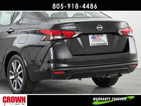 Used 2023 Nissan Versa SV image 12