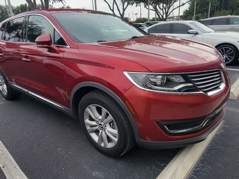 Used 2016 Lincoln MKX Premiere FWD image 11