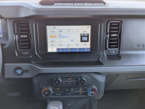 Used 2023 Ford Bronco 2-Door w/ Sasquatch Package AWD/4WD image 14