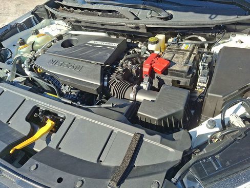 Certified 2023 Nissan Rogue Platinum image 28