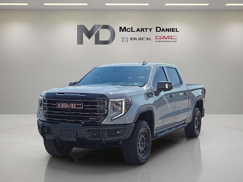 Used 2024 GMC Sierra 1500 AT4X w/ AT4X AEV Edition AWD/4WD image 3