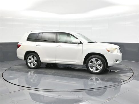 Used 2010 Toyota Highlander Limited image 17