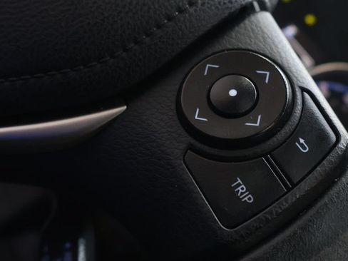 Used 2016 Toyota RAV4 XLE FWD image 20