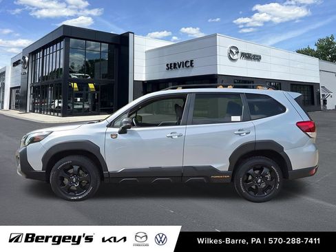Used 2023 Subaru Forester Wilderness AWD/4WD image 9