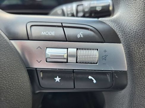 Used 2025 Hyundai Tucson SEL FWD image 40