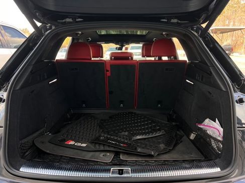 Used 2018 Audi SQ5 Prestige w/ Prestige Package image 31