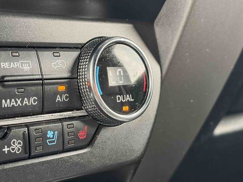 Used 2021 Ford Expedition Max XLT AWD/4WD image 37