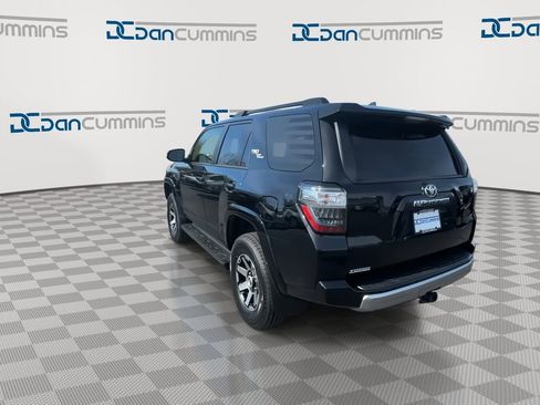 Used 2019 Toyota 4Runner TRD Off-Road Premium AWD/4WD image 6