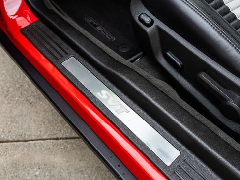 Used 2012 Ford Mustang Shelby GT500 w/ SVT Performance Pkg image 14